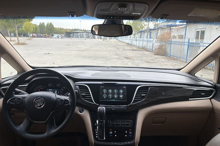 Used Buick GL8 2017 ES 28T Luxury Model China V Standard
