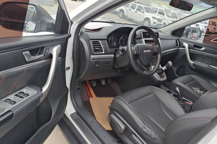 Used Haval M6 2019 1.5T Manual Two-Wheel Drive Elite Version China VI Standard
