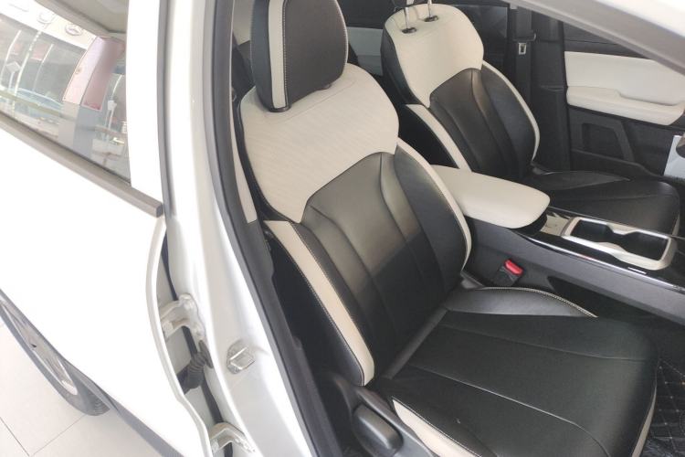 Used Geometry E Firefly 2024 301km Starlight
