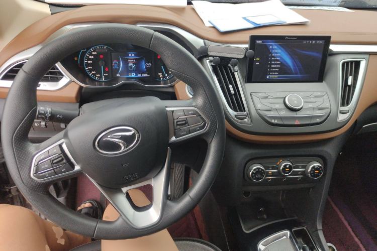 Used Soueast DX7 2017 1.5T Automatic Glory Edition
