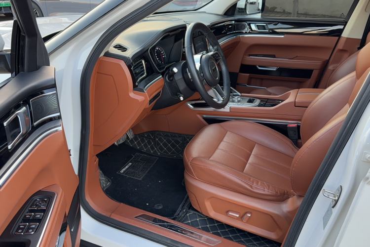 Used Zotye T700 2017 1.8T Dual-Clutch Luxury Model
