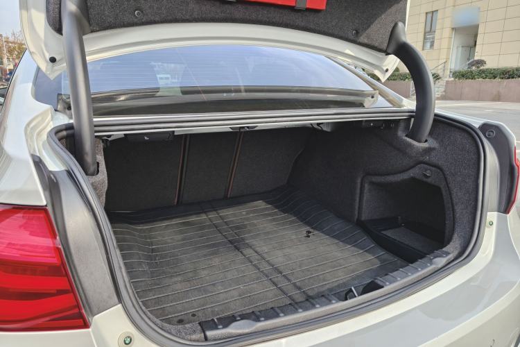 Used BMW 3 Series 2019 320Li Fashion Model
