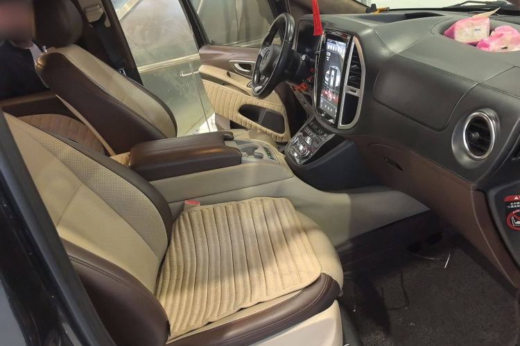 Used Mercedes-Benz Vito 2016 2.0T Business Edition
