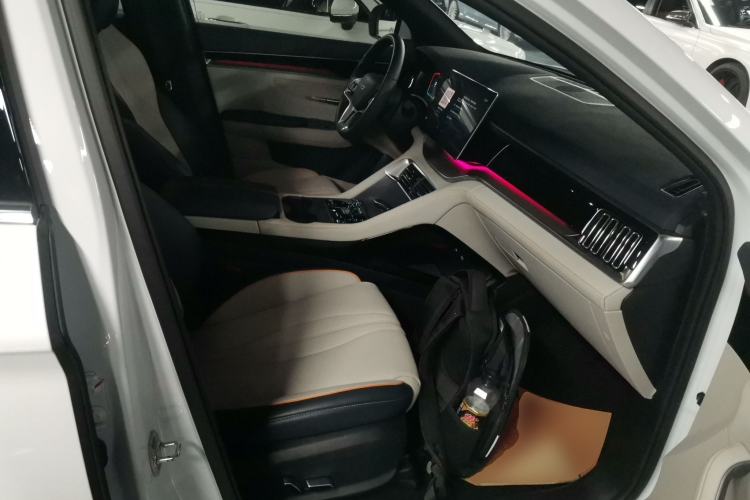 Used BYD Song PLUS New Energy 2023 Champion Edition DM-i 110KM Flagship PLUS
