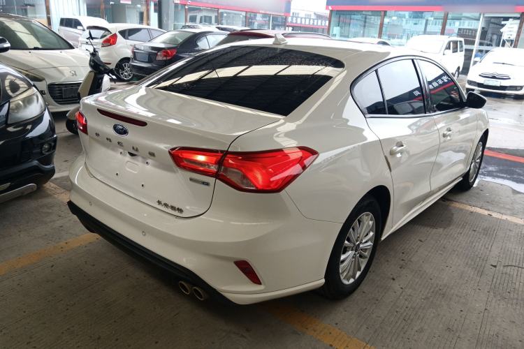 Used Ford Focus 2020 Sedan EcoBoost 180 Automatic Trend Edition

