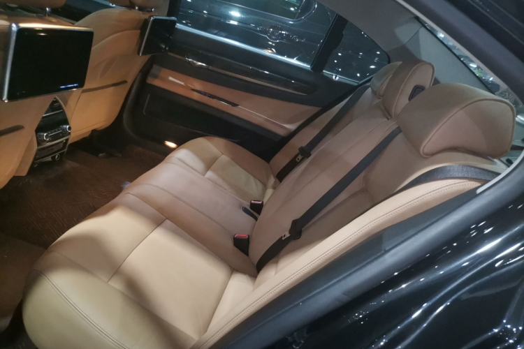 Used BMW 7 Series 2014 730Li Premium Edition
