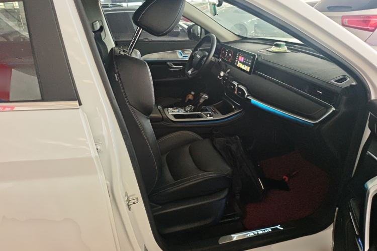 Used JETOUR X70 PLUS 2021 1.5T DCT Mountain 5-Seater
