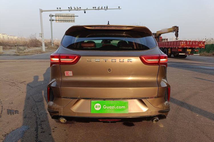 Used JETOUR X70 2020 1.5T DCT Comfort Edition 7-Seater
