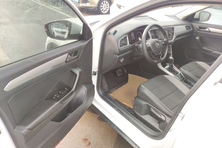 Used Volkswagen T-ROC 2019 230TSI DSG Two-Wheel-Drive Advanced Version China VI Standard