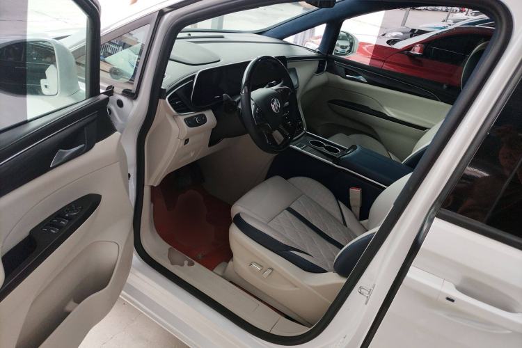 Used Buick GL8 2021 ES Landtrek 653T Comfort Edition
