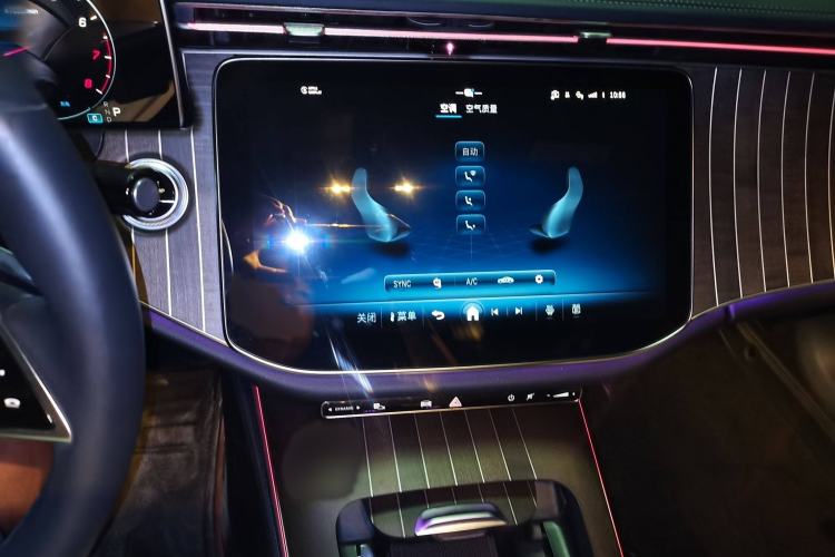 Used Mercedes-Benz E-Class 2024 Refresh E 300 L Stylish Edition
