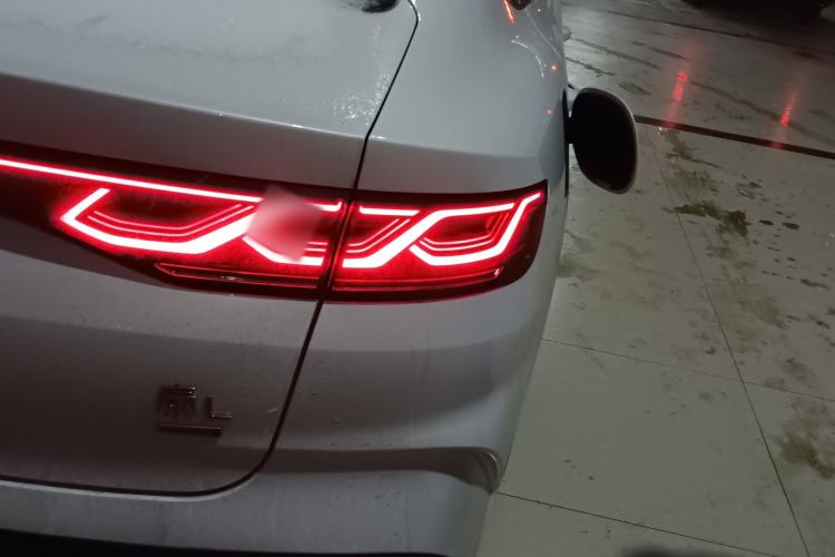 Used BYD Qin L 2025 DM-i Smart Drive 120KM Superior Model
