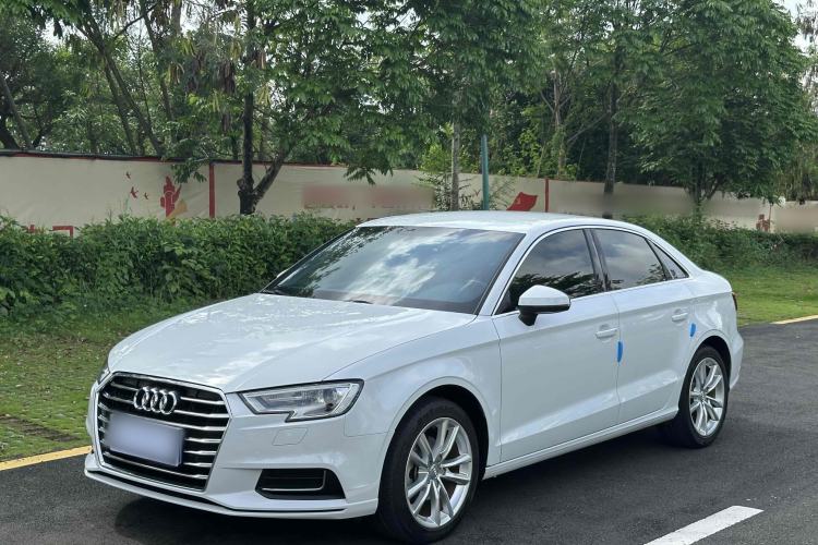 Used Audi A3 2019 Limousine 35 TFSI Ambition China V
