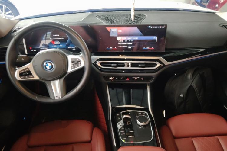 Used BMW i3 2022 eDrive 35 L