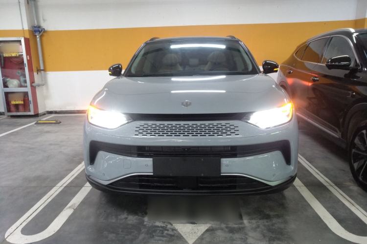 Used Leapmotor C11 2024 Range-Extended 300 Luxury Edition
