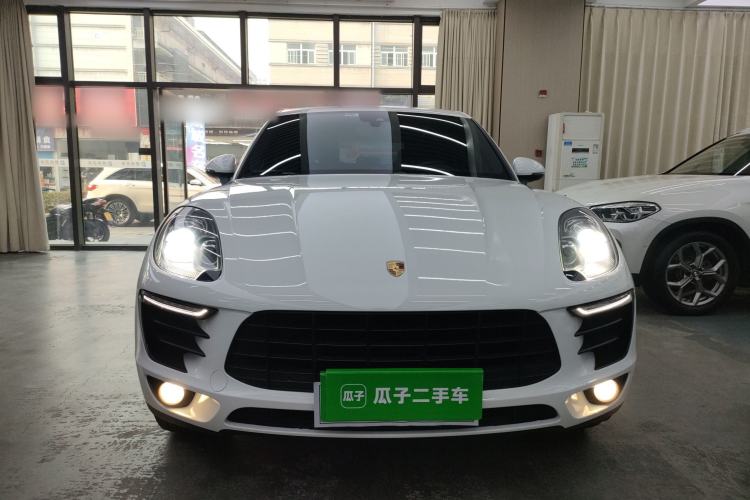 Used Porsche Macan 2017 Macan 2.0T
