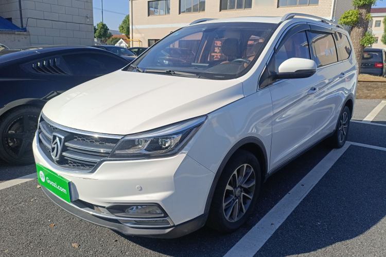 Used Baojun 730 2017 1.8L iAMT Prestige Version 7 Seats
