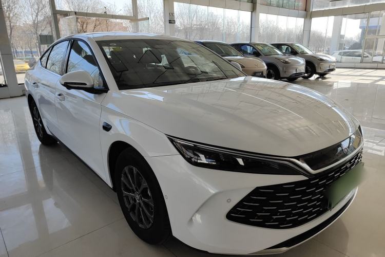 Used BYD Qin L 2025 DM-i Smart Drive 80KM Leading Model