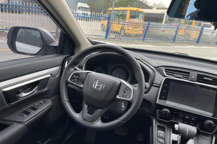 Used Honda CR-V 2017 240TURBO CVT 2WD Comfort Version
