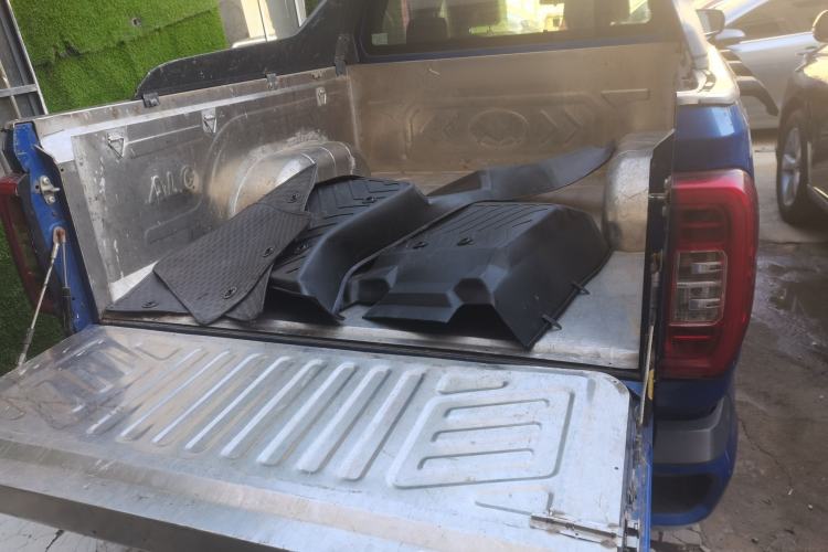 Used SAIC MAXUS T90 2021 2.0T Single-Turbo Automatic Two-Wheel Drive High-Ride Comfort Plus Long-Box Version
