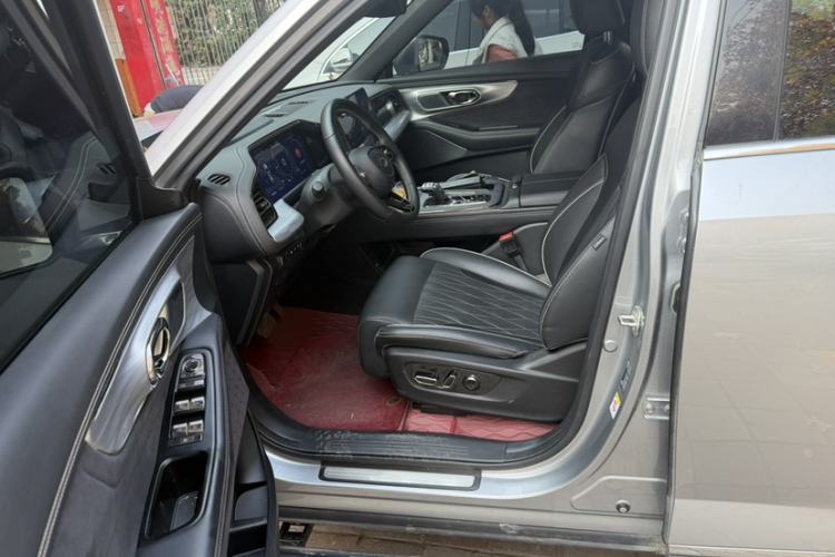 Used GAC Trumpchi GS8 2022 Double-Energy Series 2.0TM Four-Wheel Drive Premium Edition (7 Seats)
