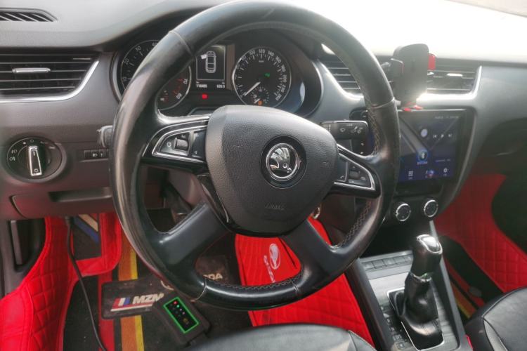 Used Skoda Octavia 2016 1.6L Automatic Smart Drive Edition