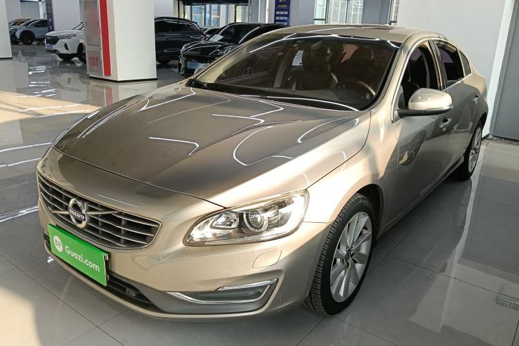 Used Volvo S60 2016 S60L T4 Zhiyuan Edition
