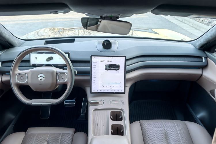 Used Nio ES8 2024 100kWh Signature Edition
