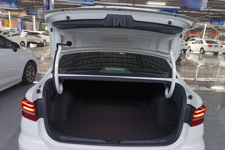 Used Volkswagen Lavida 2019 1.5L Automatic Comfort Edition China VI Standard
