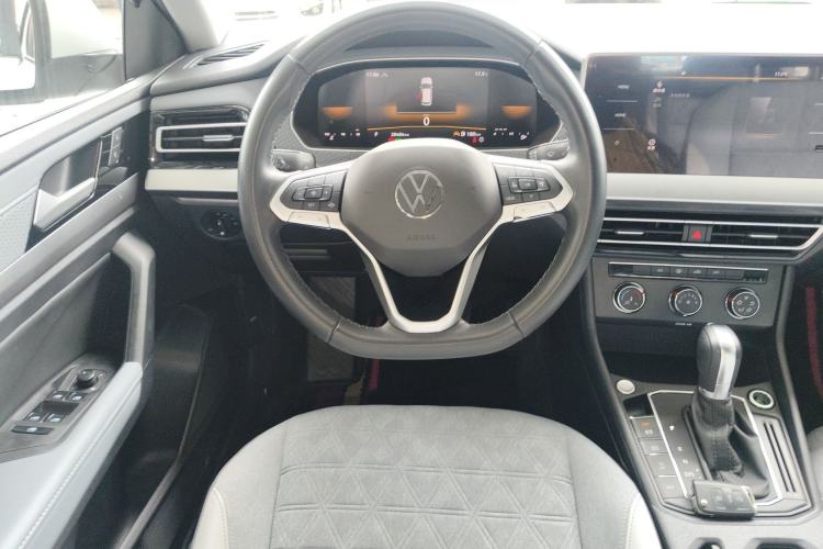 Used Volkswagen Lavida 2023 300TSI DSG Full-Comfort Edition
