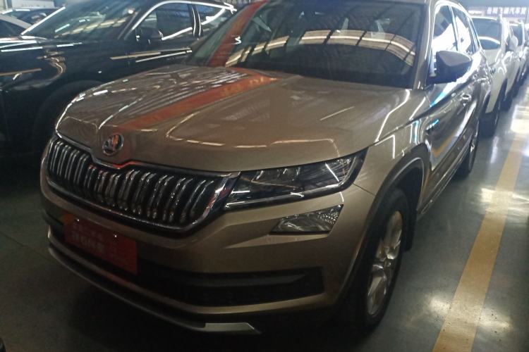 Used Skoda Kodiaq 2018 Facelifted TSI330 5-Seater Two-Wheel-Drive Luxury Enjoyment Edition