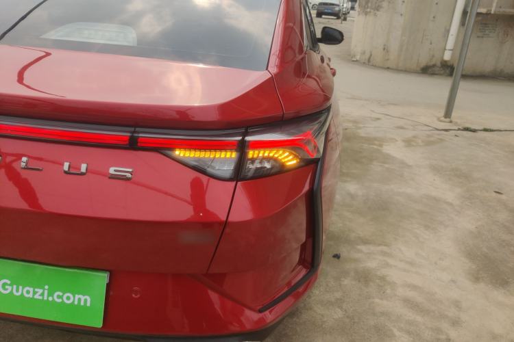 Used Dongfeng Aeolus Yixuan 2020 230T Automatic Cool Stylish Dark Knight Edition
