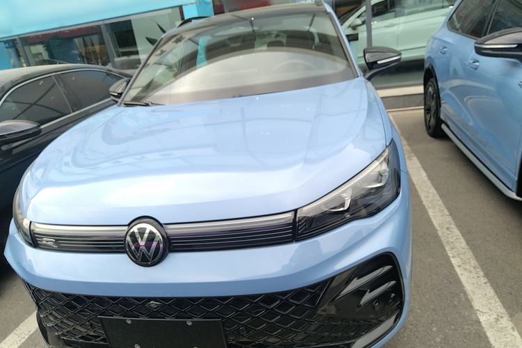 Used Volkswagen Tiguan L 2024 PRO 380TSI Four-Wheel Drive R-Line Prestige Edition
