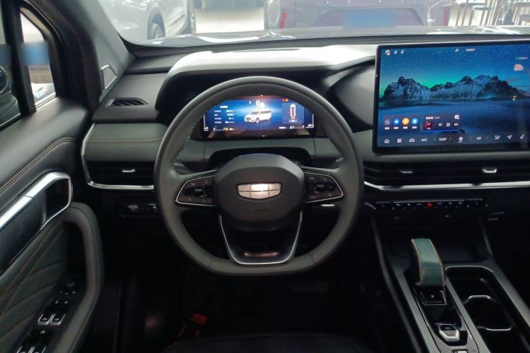 Used Geely Auto Haoyue L 2024 2.0T DCT Prestige Version