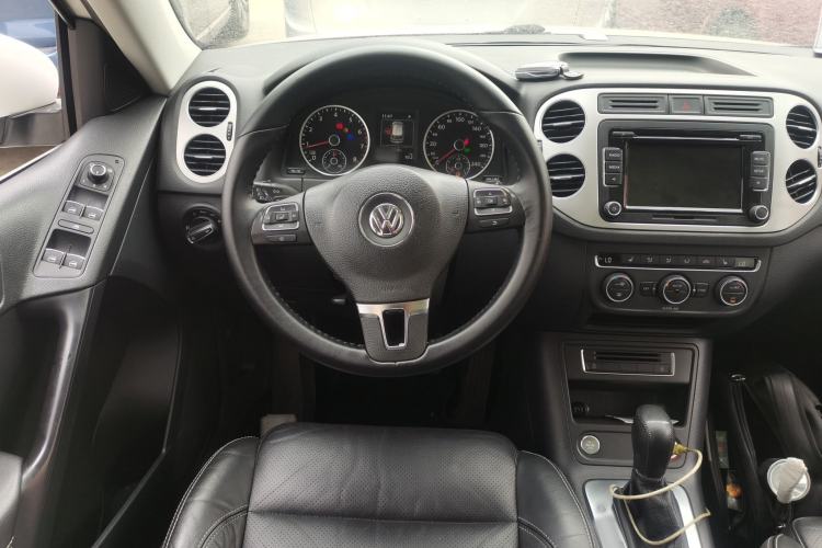 Used Volkswagen Tiguan L 2016 300TSI Automatic Two-Wheel Drive Luxury Edition