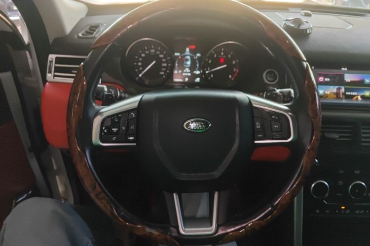 Used Land Rover Discovery Sport 2019 240 PS SE Version China VI Standard