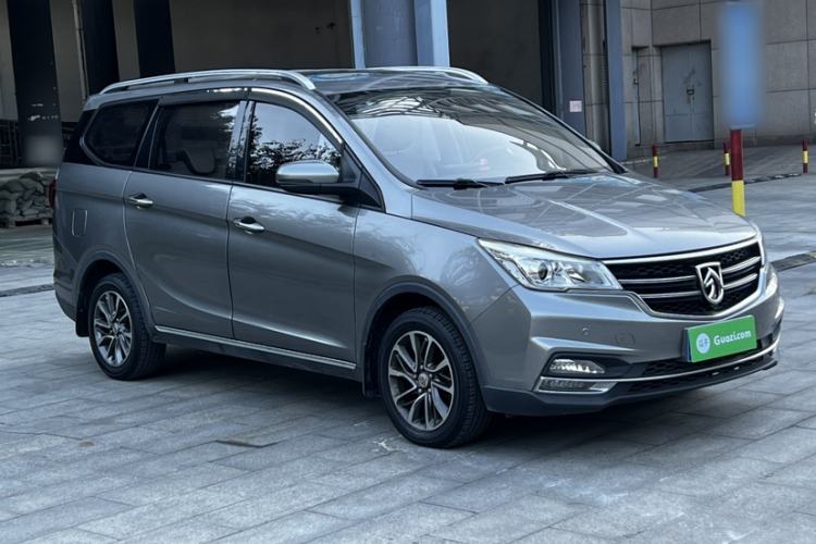 Used Baojun 730 2019 1.5T CVT Flagship Model 7 Seats China VI Emission Standard