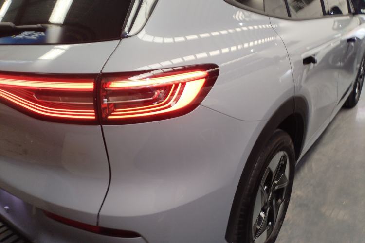 Used  E5 2024 440km Exploration Version
