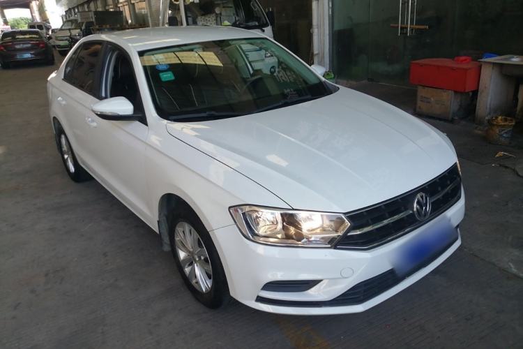Used Volkswagen Bora 2016 1.6L Automatic Fashion Model
