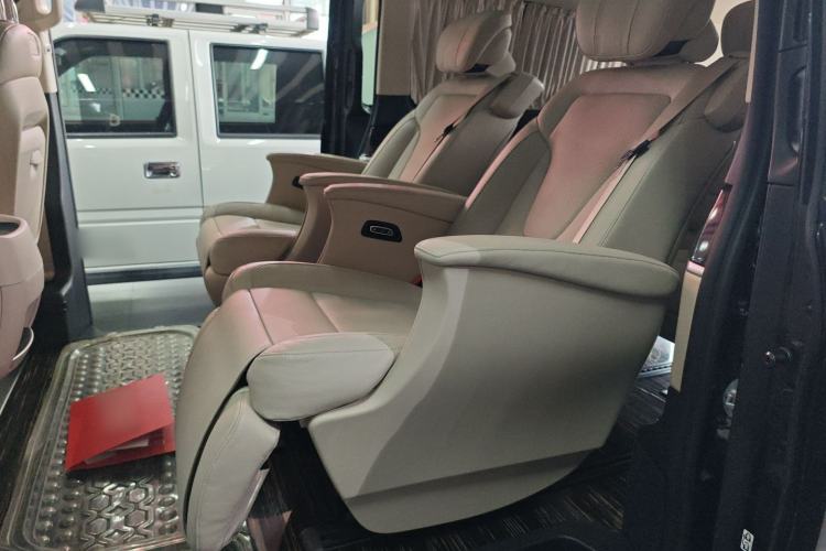 Used Mercedes-Benz V-Class 2018 V 260 L Prestige Extended Version China VI
