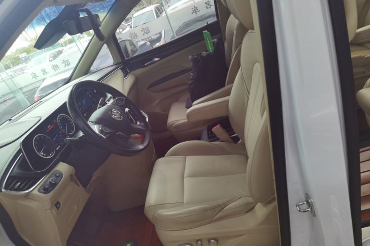 Used Buick GL8 2023 ES Lu Zun Deluxe Model
