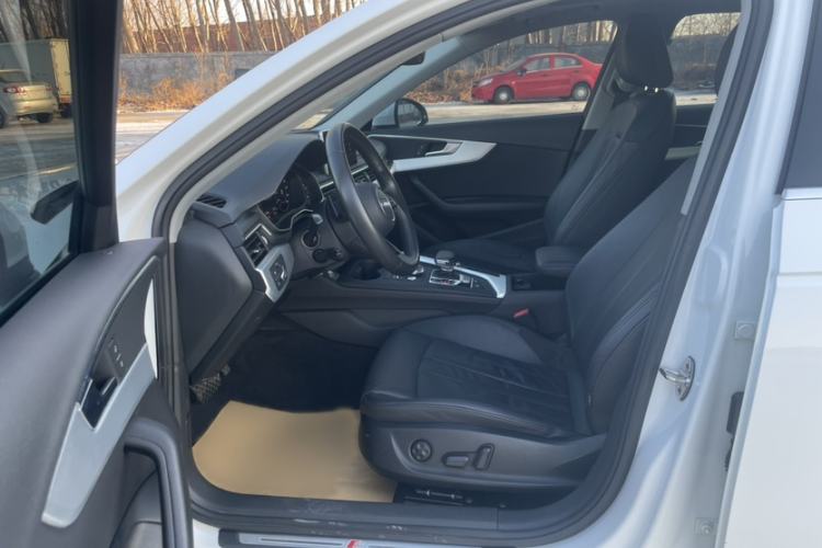 Used Audi A4L 2018 30th Anniversary Edition 40 TFSI Fashion Model