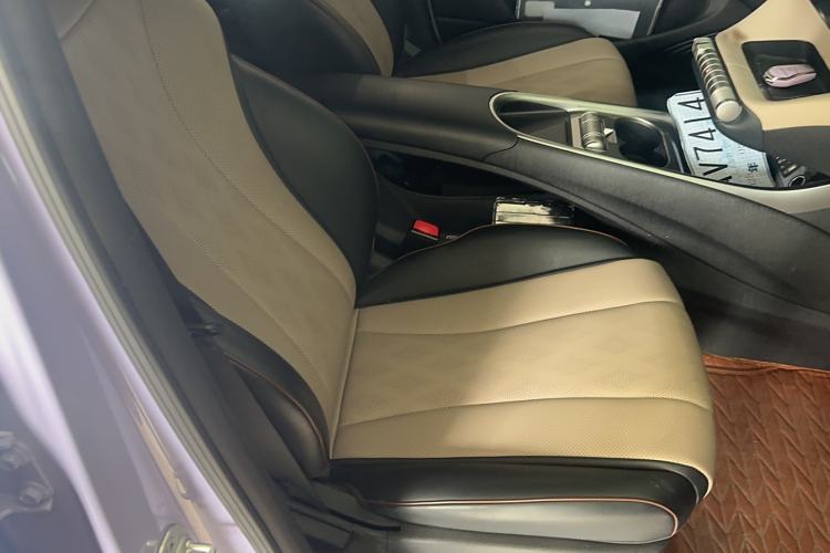 Used BYD Dolphin 2023 420 km Free Version
