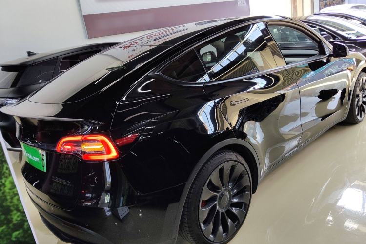 Used Tesla Model Y 2021 Performance High-Performance All-Wheel-Drive Version
