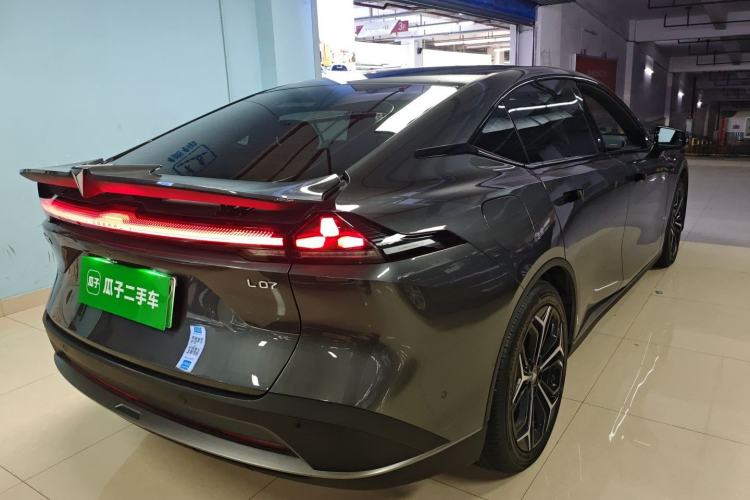 Used  L07 2024 230Max Qiankun Intelligent Driving ADS SE Range-Extended Version