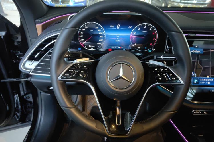 Used Mercedes-Benz E-Class 2025 E 260 L