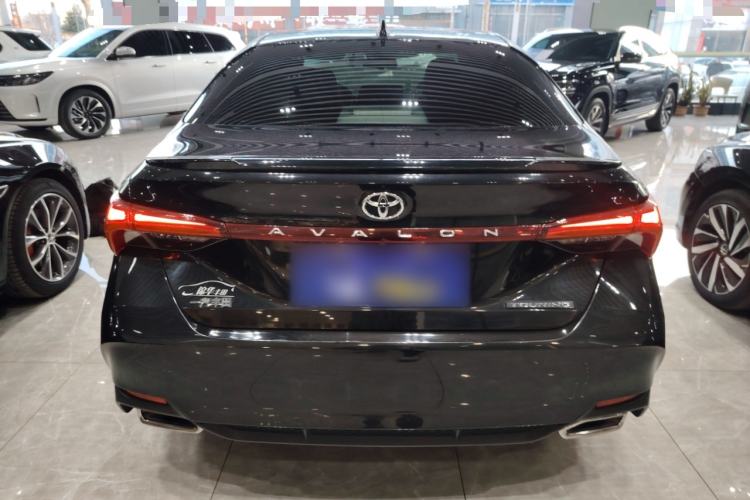 Used Toyota Avalon 2019 2.5L Touring Premium Version China VI Standard
