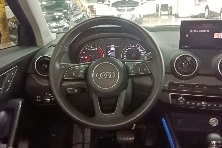 Used Audi Q2L 2021 35 TFSI Fashion Dynamic Model
