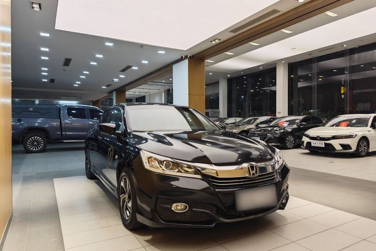 Used Honda Accord 2016 2.0L Comfort Edition
