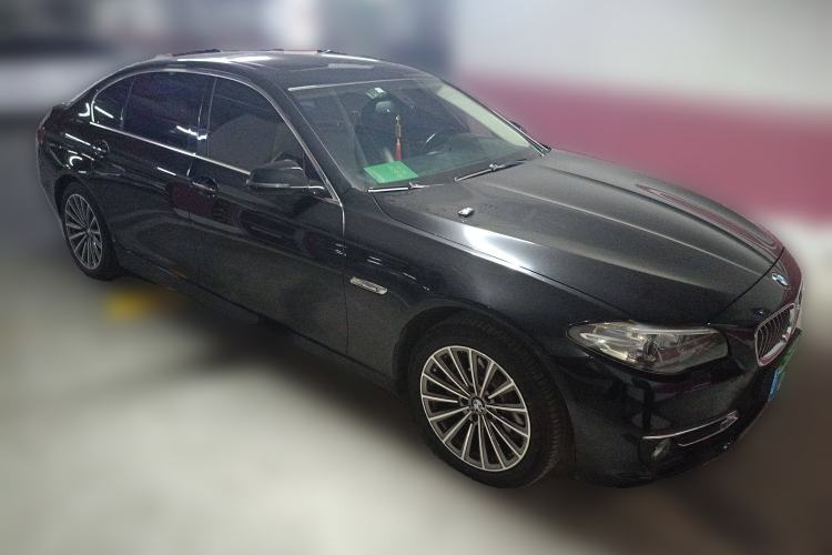 Used BMW 5 Series 2014 525Li Luxury Design Package
